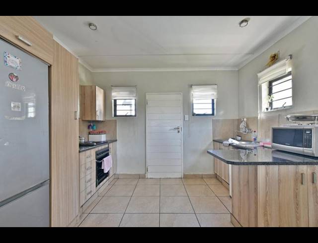 4 BEDROOM HOUSE FOR SALE IN LEOPARD’S REST